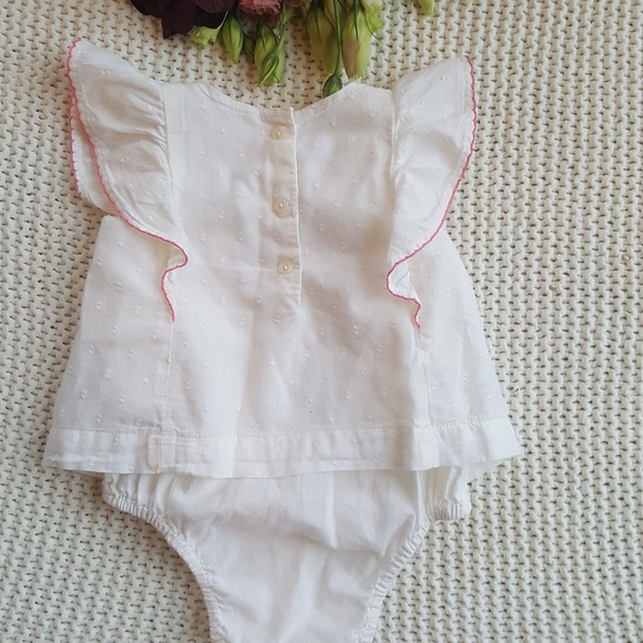 Baby Gap Ruffled Romper Playsuit Size 3-6 Months - Picture 6 of 7